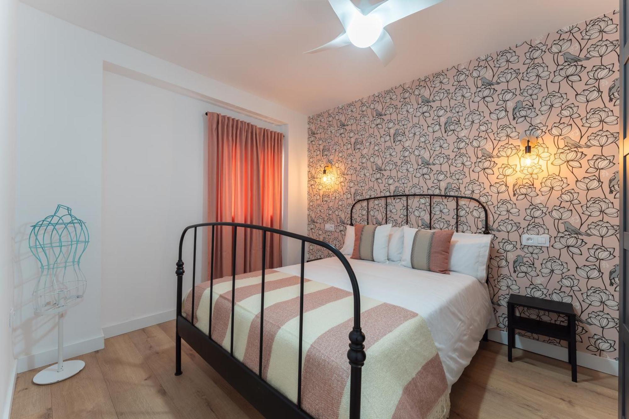 Apartamentos Turisticos Lulu เมรีดา ภายนอก รูปภาพ