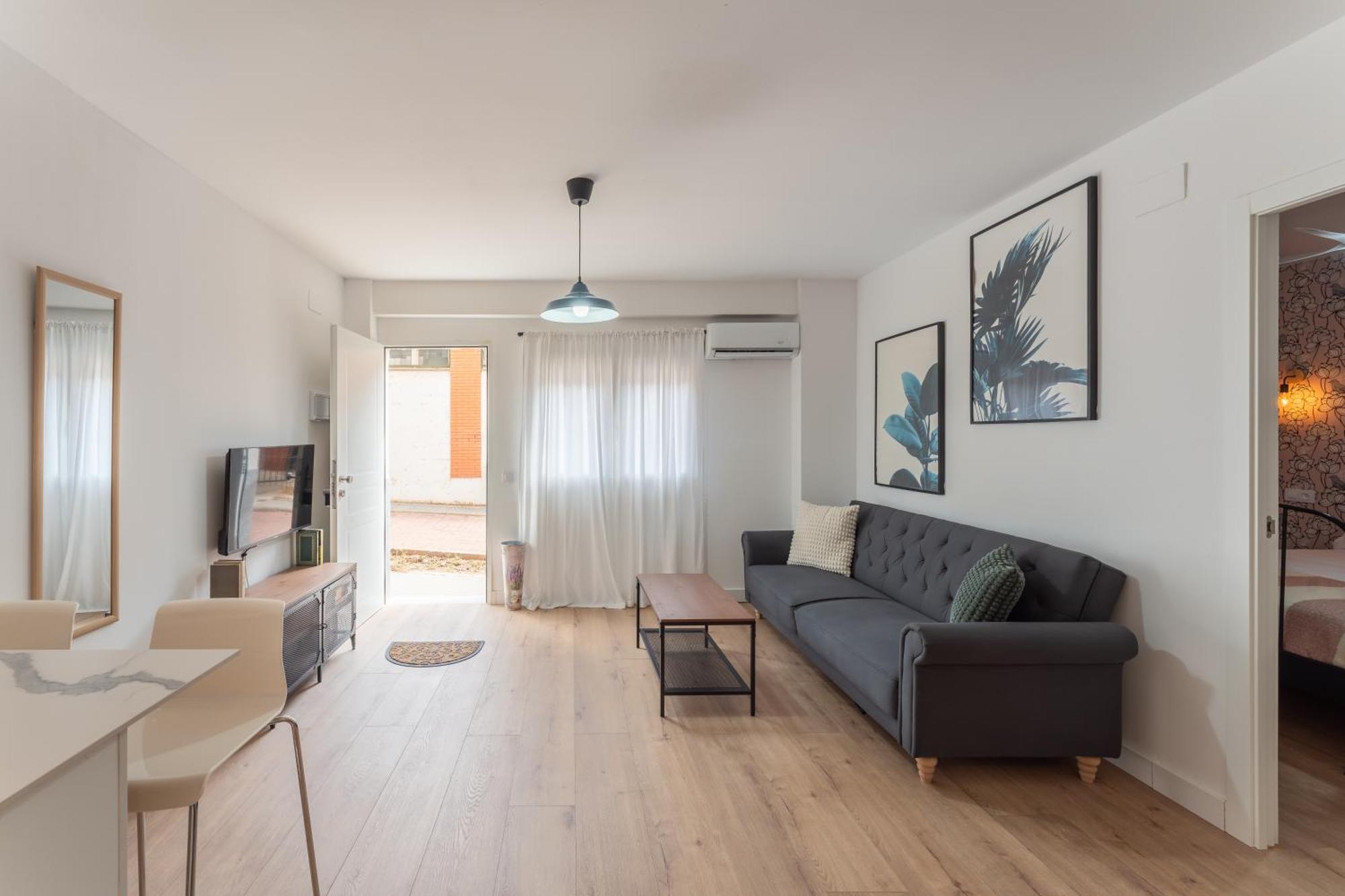 Apartamentos Turisticos Lulu เมรีดา ภายนอก รูปภาพ